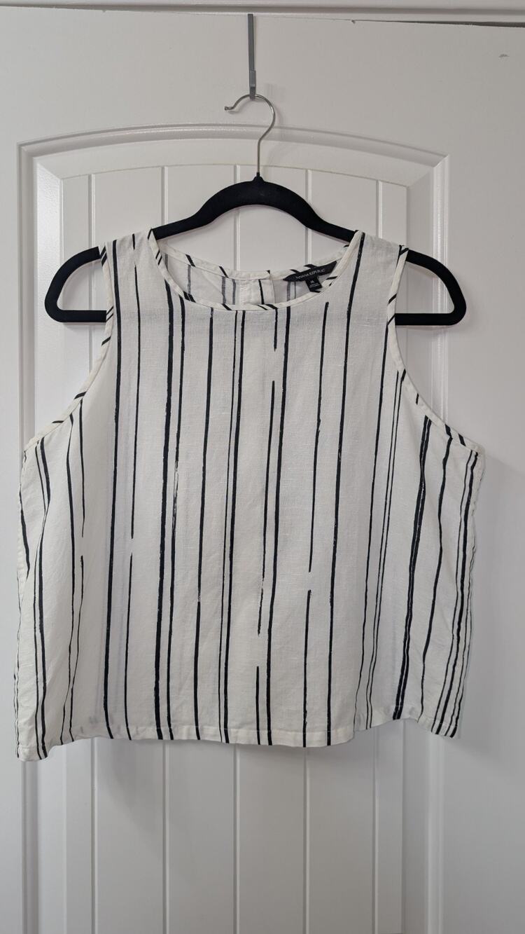 Banana Republic White Black Striped Round Neck Sleeveless Cropped Blouse M
